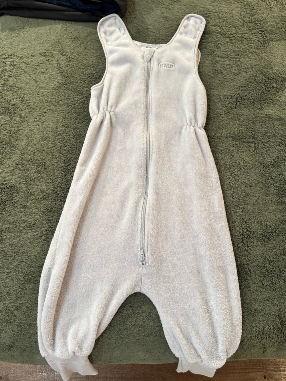 Halo Toddler Luxe Fleece TOG 2.0 Plush Light Gray Sleep Sack Romper